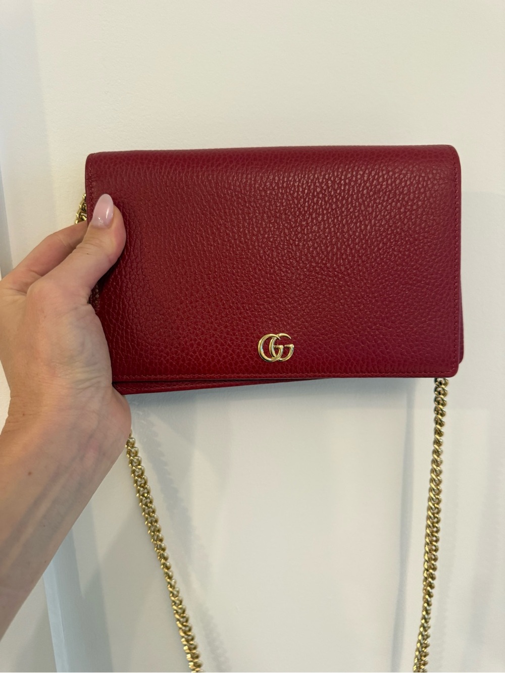 Gucci Red Leather Crossbody Wallet with Gold Double-G